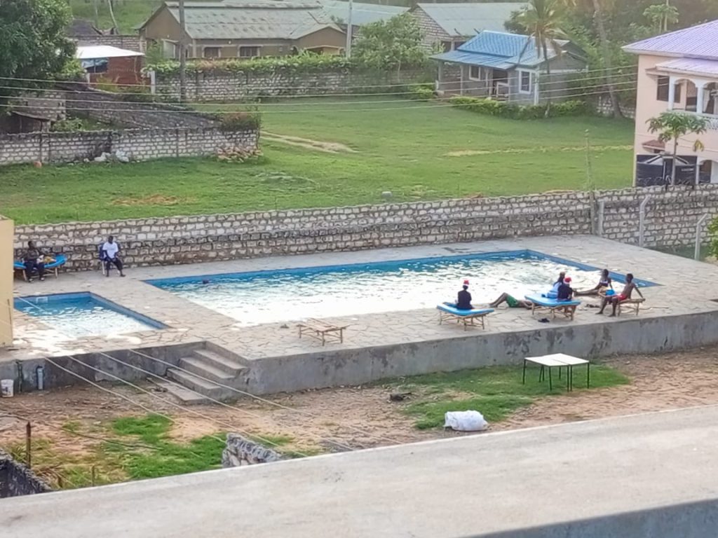 WhatsApp Image 2025-01-05 at 16.01.38